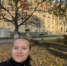 Abbi Saatzer