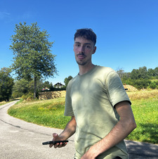 Jari Pak