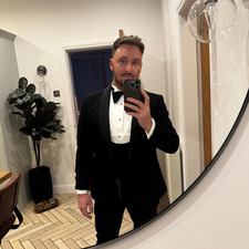 Lewis Parry
