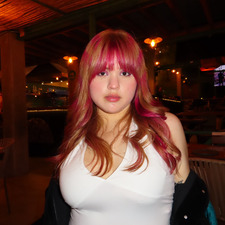 Vane González