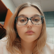 Delora Bloom