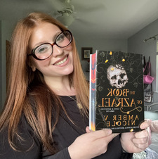 elyse reads