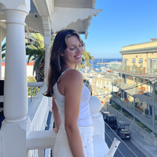 Julia DiLena