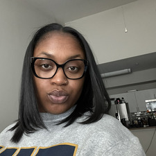 Lili Pernell