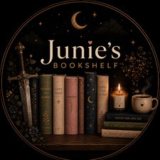 Juniesbookshelf