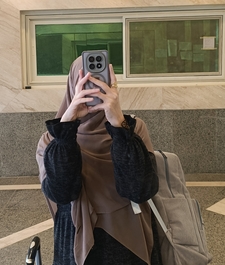 آلاء  حافظ