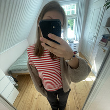 Titta Adele