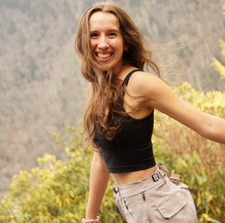 Julia Stager 