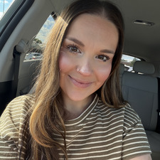 Brooke Simons