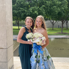 Lilly R