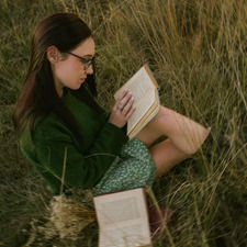Tash Reads