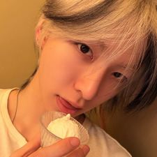 ⋆˙⟡ — kiara ૮ ․ ․ ྀིა