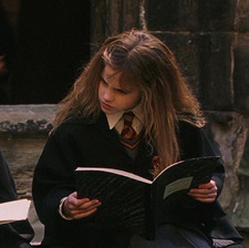 witchisreading