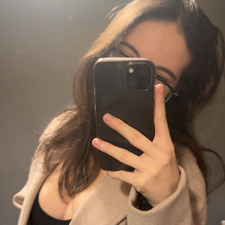 Evie A