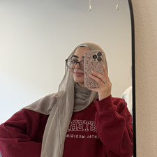 bayan alrefai