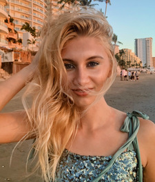 Samantha Barton