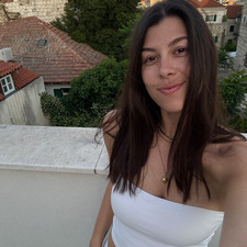Lara Buttler