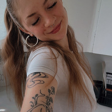 Chloe Cook