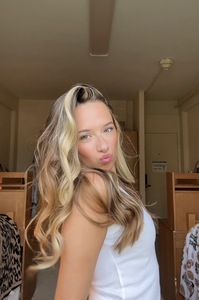 ava b