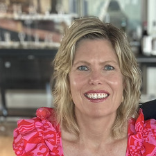 Daphne Clark 