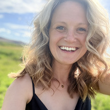 Katherine Lyons Waldera