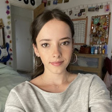 Lily Revéreault