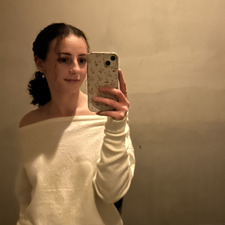 Chloe