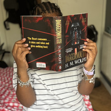 Khas Reads