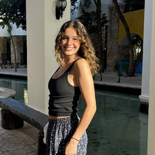 Val Marquez
