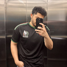 Daniel Esparza