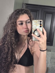 Macie Caron