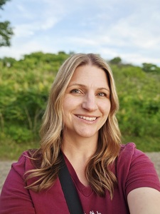 Ashley Hoffman