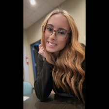 Shayna Rhianne. Ebert