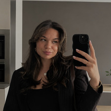 Suzanne
