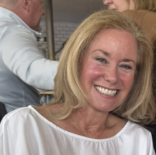 Lori Lott