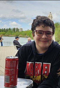 Eli_24