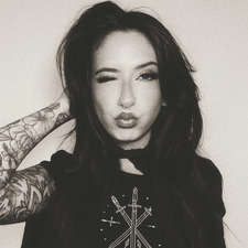 Ella Sharp