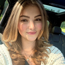 Abby Neves