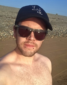 Tom