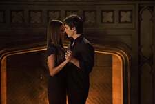 la novia de damon (angie)