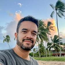 Raphael Almeida