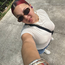 Gaby  D