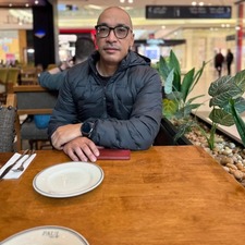 Mahmoud Ezzat