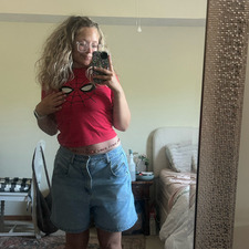 Ava:)