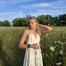 Evi Weinstock