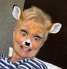 Vicki R