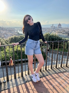 Lauren