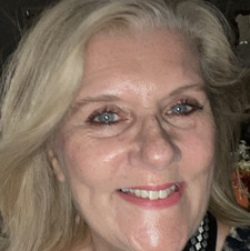 Lynn Richards