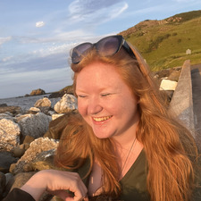Lucy Bennett