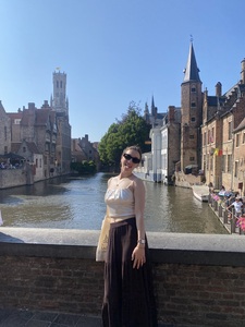 Manon